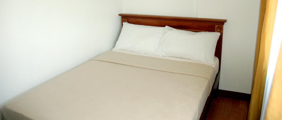Isabelle Royale Makati Hotel Makati City Kültér fotó