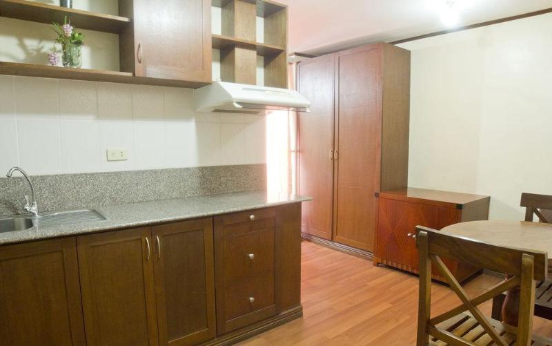 Isabelle Royale Makati Hotel Makati City Kültér fotó